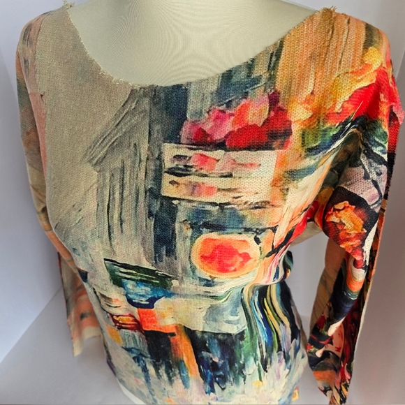 Women sweater edgy neckline blouse - Picture 7 of 9